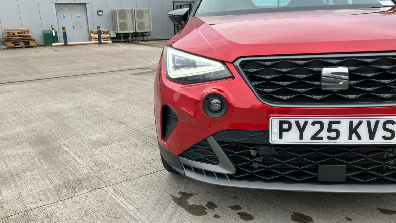 SEAT Arona 1.0 TSI 115 FR Black Edition 5dr Petrol Hatchback